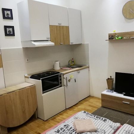 Imperia Apartments Belgrade Room photo